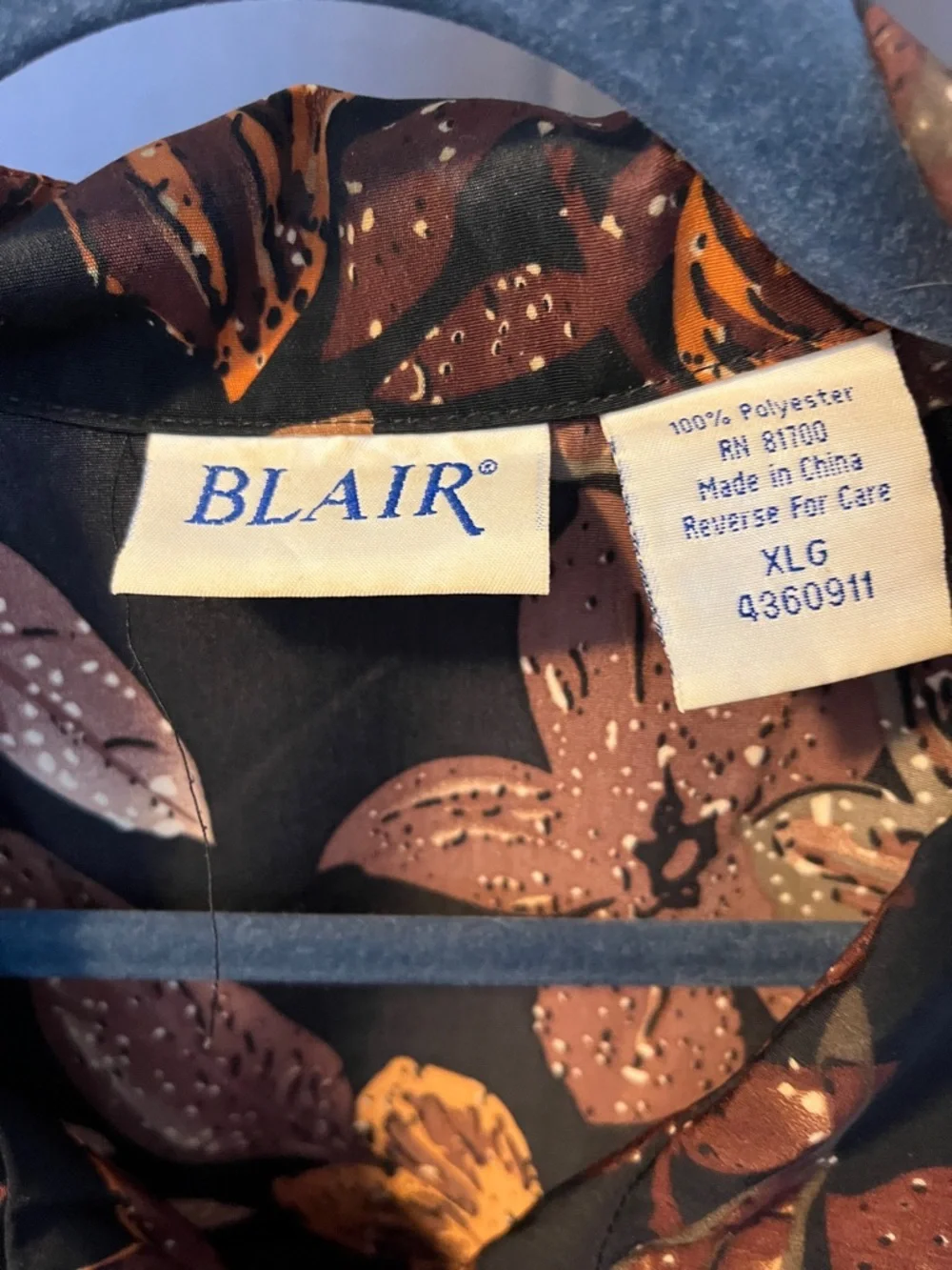 Blair Vintage Black Jacket with Brown & Gold Leaf Print, Size XL - Picture 2 of 4